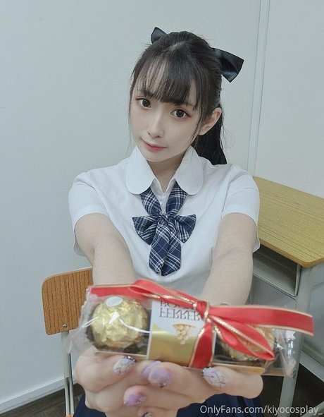Kiyocosplay erwachsene perfekte foto