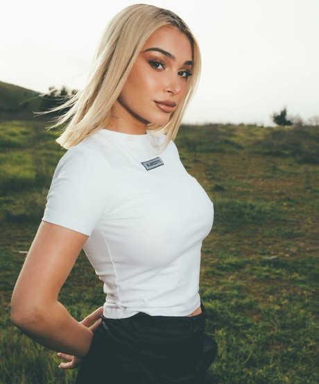 Camaryn Swanson pornostar nackten archiv