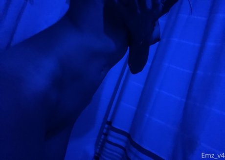 emz v3 pornostar sexy bilder