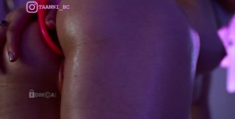 dünne ebenholz-onlyfans erotische nette bilder