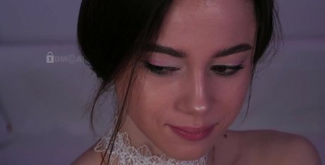 taanni exklusive pornografische fotos