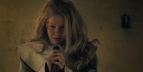 Morfydd Clark schauspielerin sexy foto