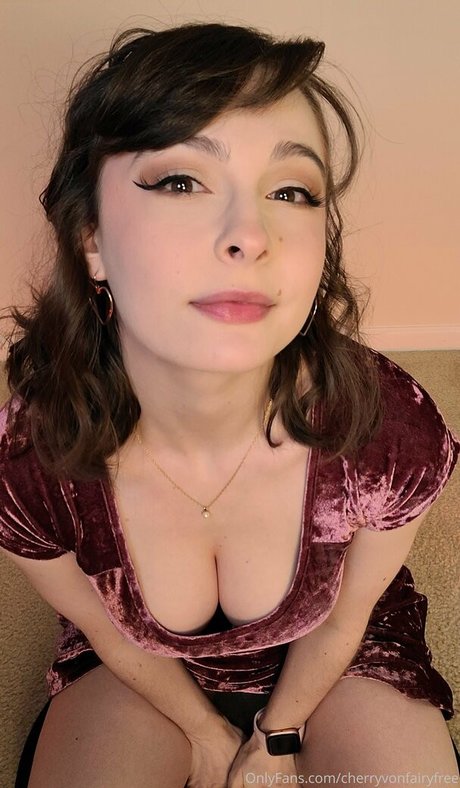 cherryvonfairyfree nackt erotische bild