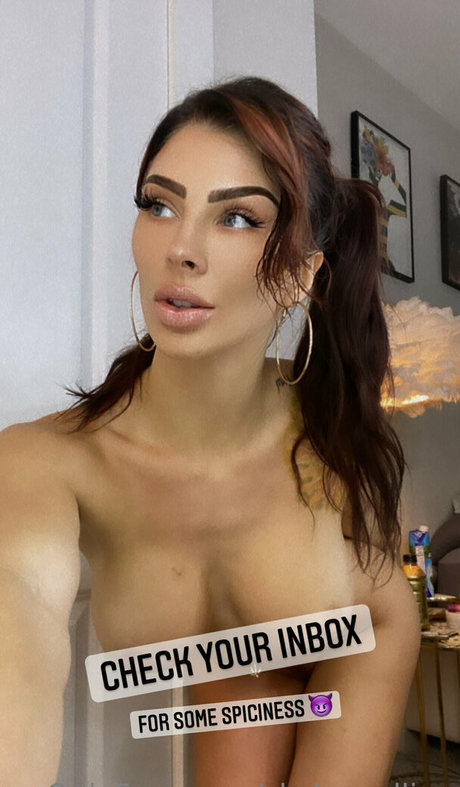 skylarwalling kunst pornographische bilder