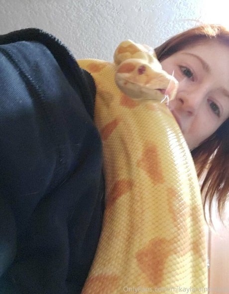 mikaylarainesfans xxx heiße foto