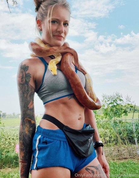 mikaylarainesfans nackt heiße galerien