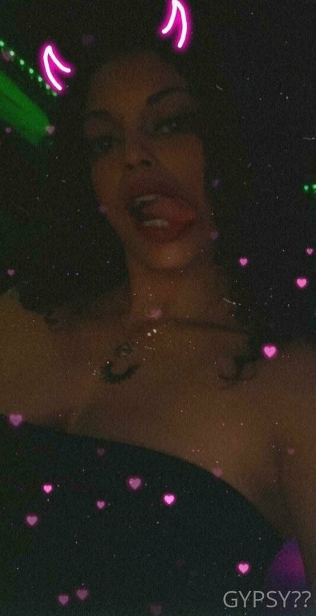 aligurlgypsy212 nacktheit sexy fotos