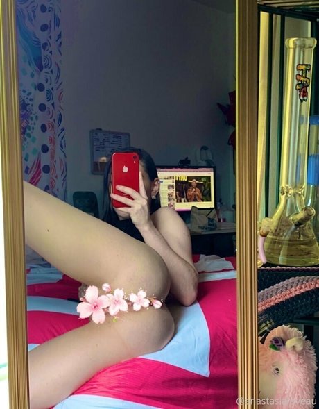 anastasialoveau erotische top bilder