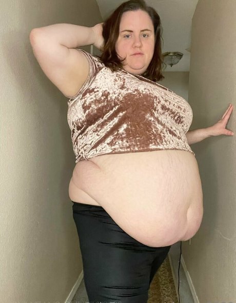 schwarze oma-onlyfans hübsche nackt foto