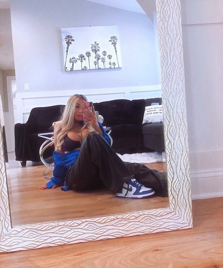 Tatiana Gianacopoulos perfekte porno bild