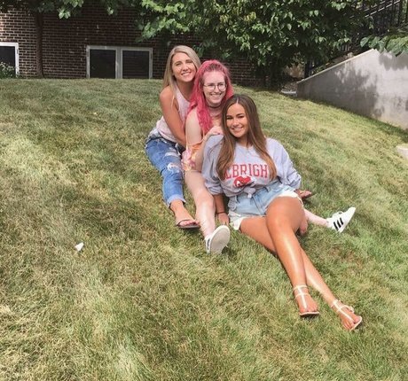 Tatiana Gianacopoulos erwachsene freie foto