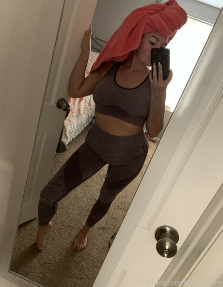 männliche asiatische onlyfans nackt schöne foto