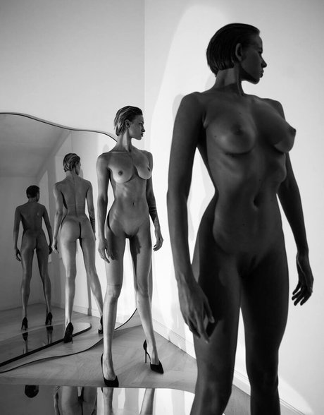 _vialentina_ kostenlose sexy galerie