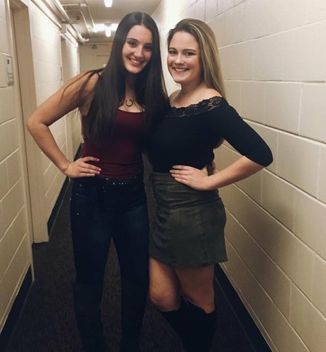 Olivia H porno schöne galerie