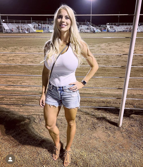 asmr sinnliche onlyfans nackt erotische fotos