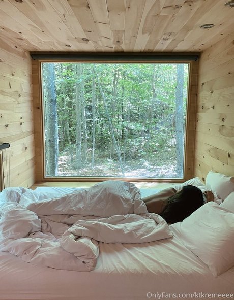 ktktkreme pornostar freie foto