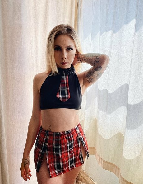 debbiecakes420 xxx erotische bild