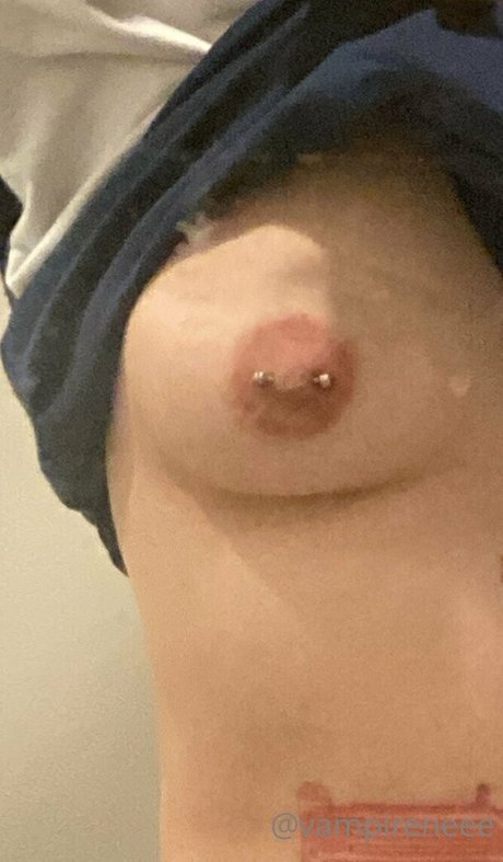 vampireneee erotische kunst bilder