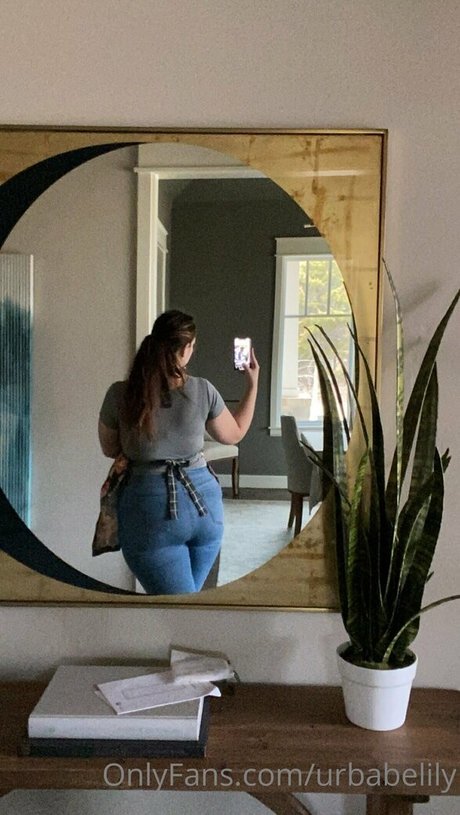 urbabelily porno nette bild