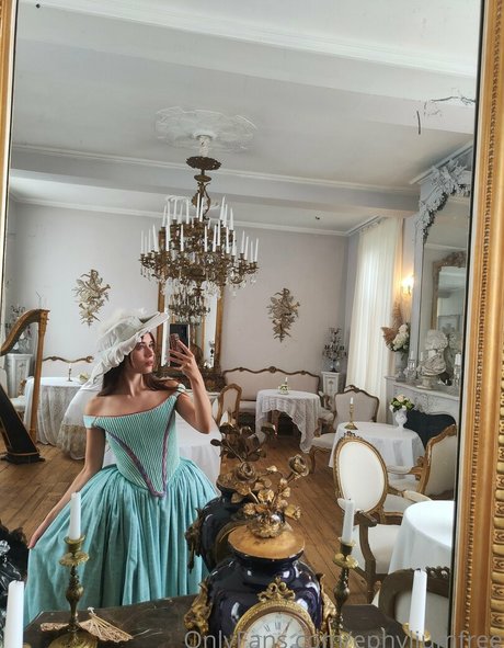 ephyliumfree model xxx archiv