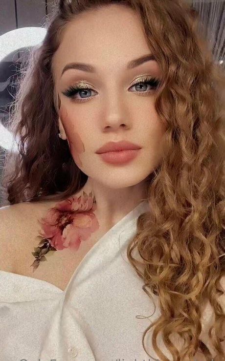 lightbluenebula erotische fotos