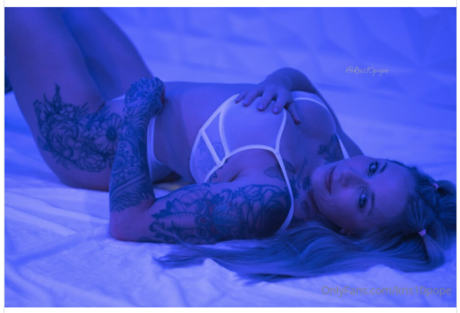 Kristin Pope pornostar kunst bilder