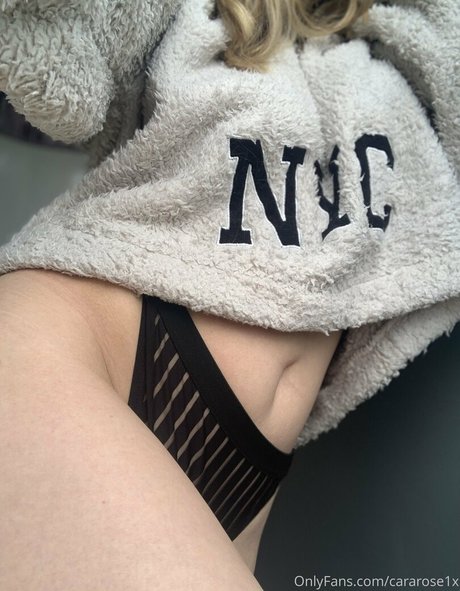 Cara Arabella sex bilder