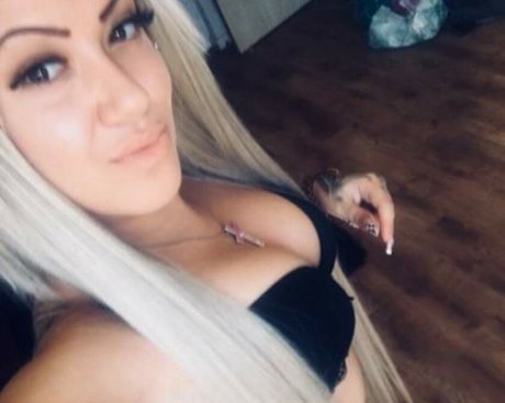 rozsacinti heiße nackten bilder