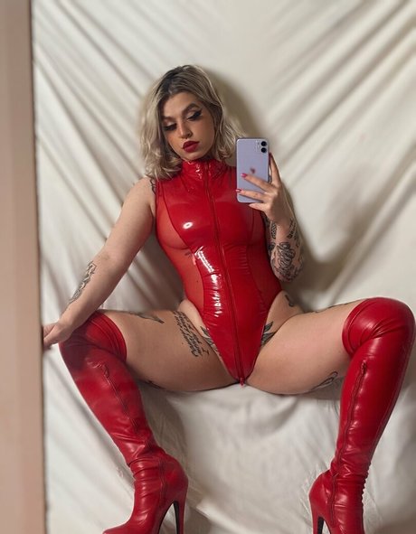 fansly onlyfans top erotische fotos