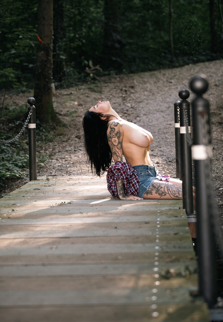 teen-orgie onlyfans erotische nacktheit foto