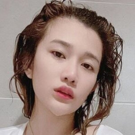 menaraewadee beste hd bild