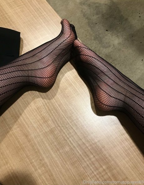 nottomatopages kunst akt galerie