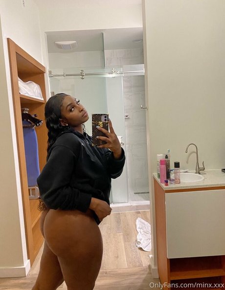 Minx XXX hübsche nackt bilder