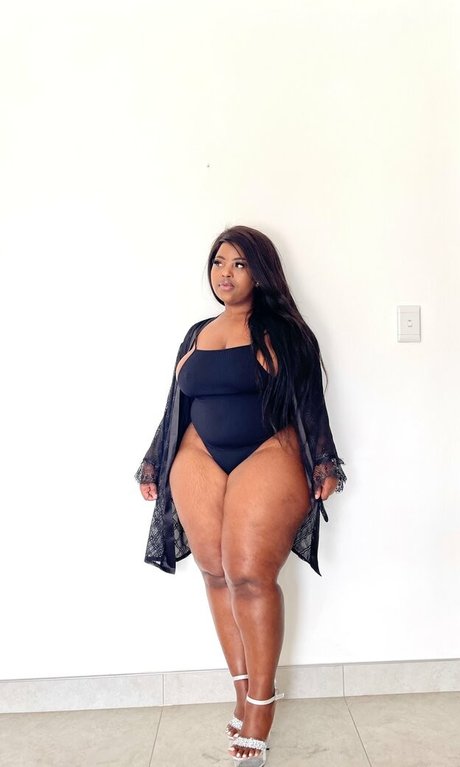 Nako Tenza erwachsene pornographische archiv