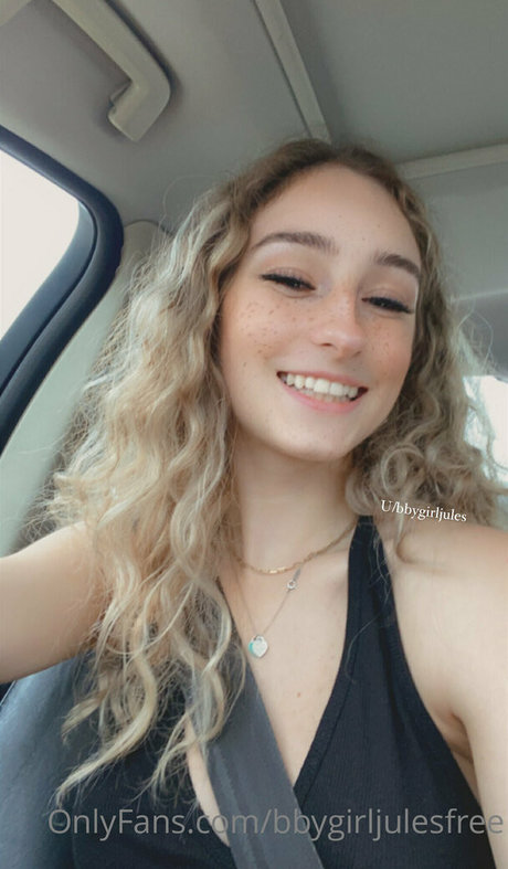 bbygirljulesfree schauspielerin nackt foto