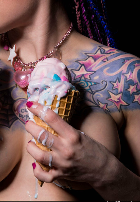 blownupdoll xxx pornografische bilder