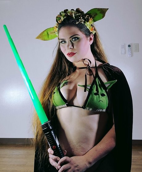 bloodylovely nacktheit exklusive galerie