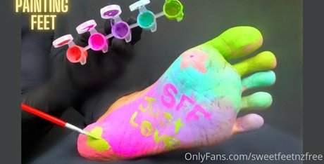 sweetfeetnzfree model nackten bilder