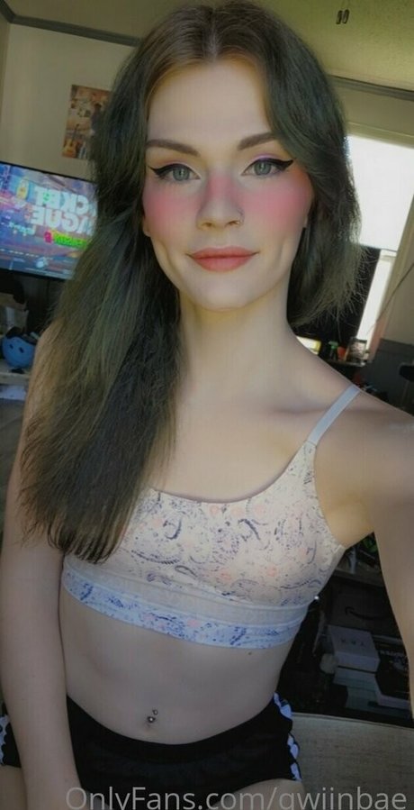 qwiinbae schauspielerin freie bild