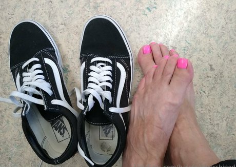 barefootworshiped exklusive pornografische galerien