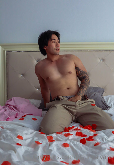 justinsaiyann xxx galerie