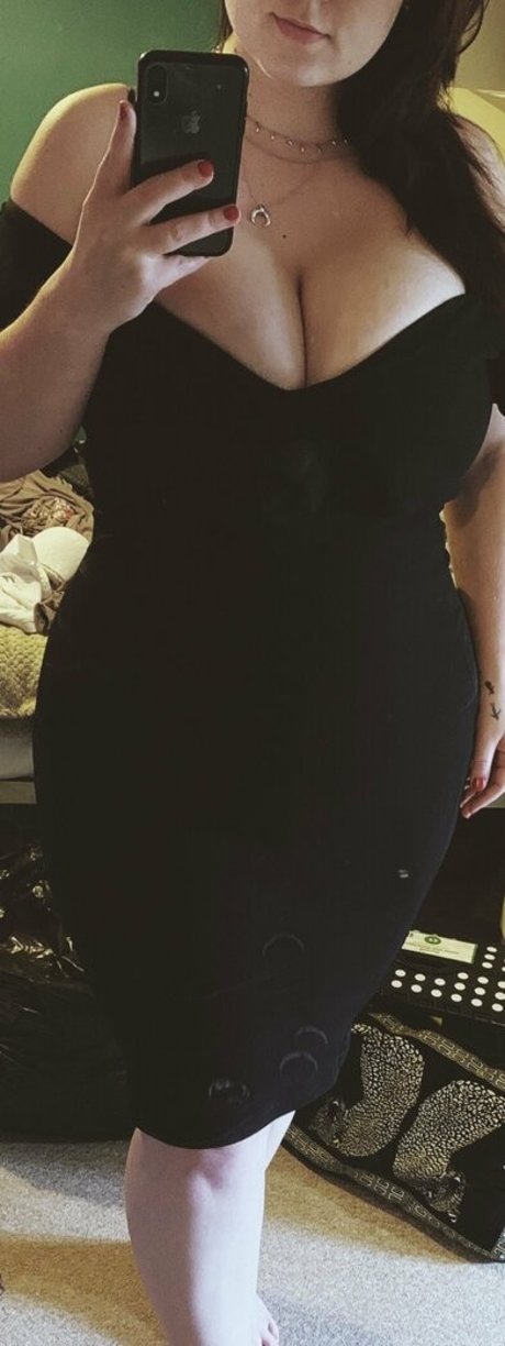 Cherrycola1990 hübsche nacktheit galerie