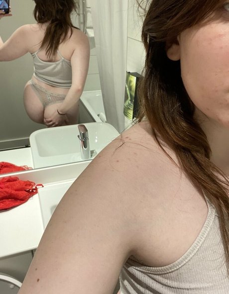 ashleysquirts nackt freie bilder