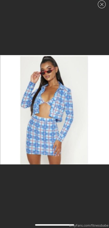 khloeefit sexy akt foto