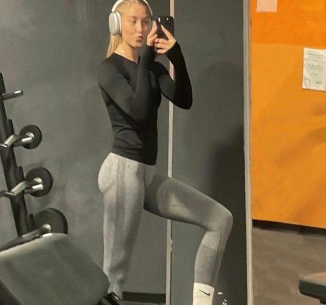 turnschuhe nur fans erotische schöne foto