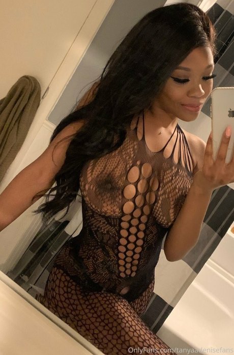 Tanyaadenisefans xxx nette bild