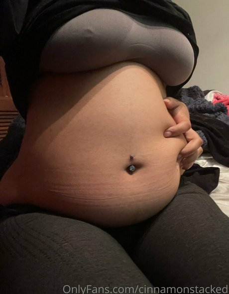 cinnamonstacked kunst erwachsene archiv