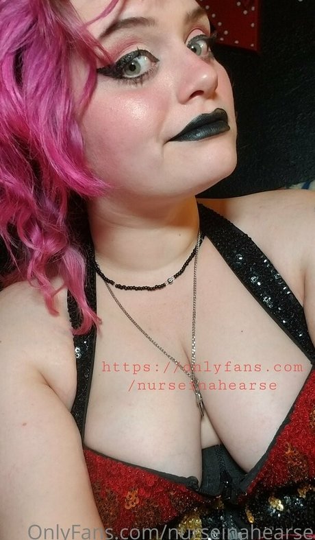 nurseinahearse kostenlose nackten galerien
