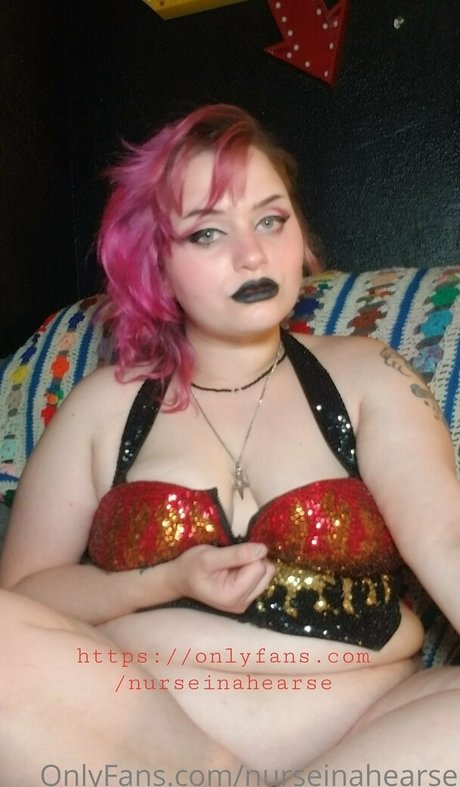 nurseinahearse Bilder