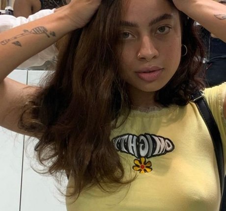 Kiana Lede erwachsene porno archiv